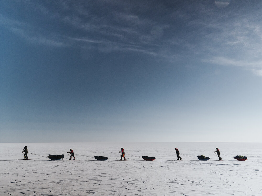 Inspiring Explorers Expedition&trade; team crossing the Greenland Ice Cap (003)
