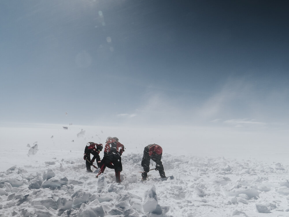 Inspiring Explorers Expedition&trade; team shovelling snow (001)