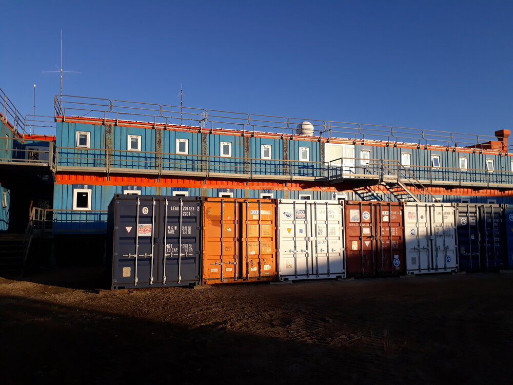 2019-20 Containers at Mario Zucchelli Station