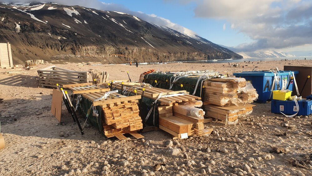 2019-20 AHT conservation material strapped down at Cape Adare (002)