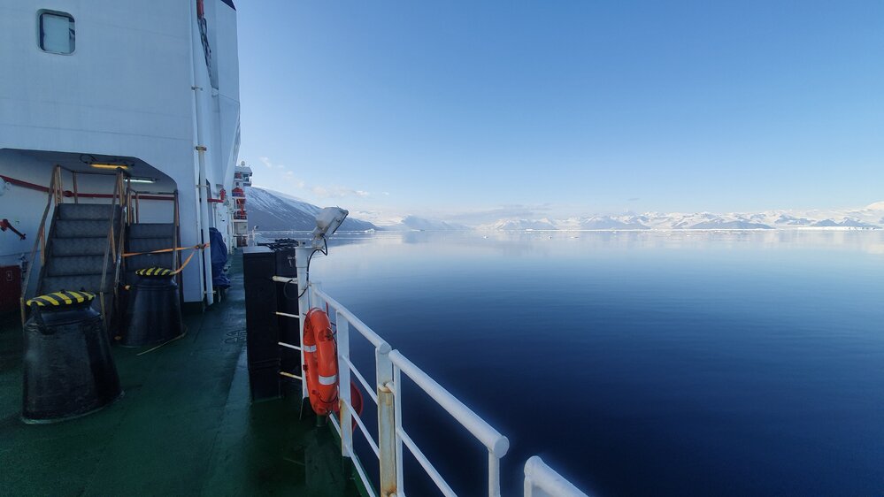 2019-20 View from the Xue Long Icebreaker