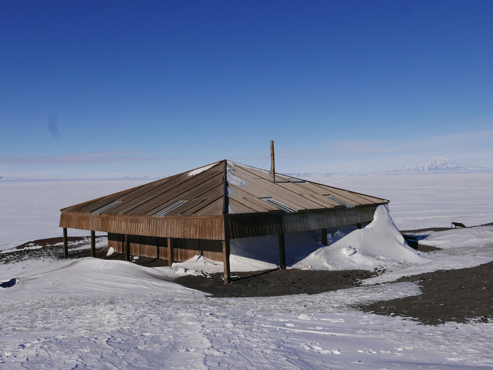 2020-21 Scott's 'Discovery' hut Inspection, exterior (002)