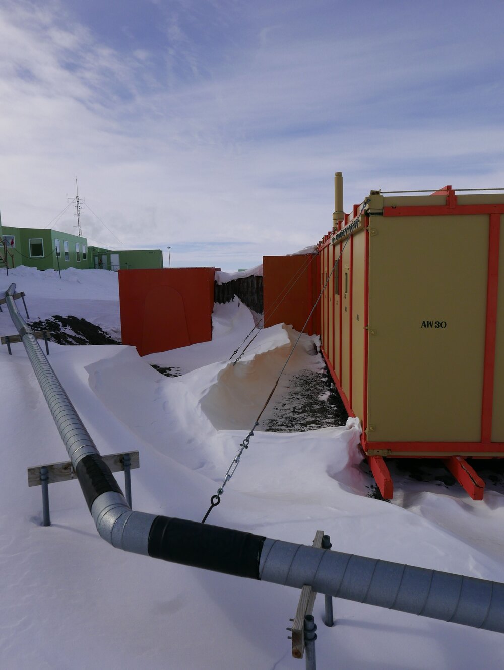 2020-21 Hillary's TAE/IGY hut Inspection - Exterior (006)