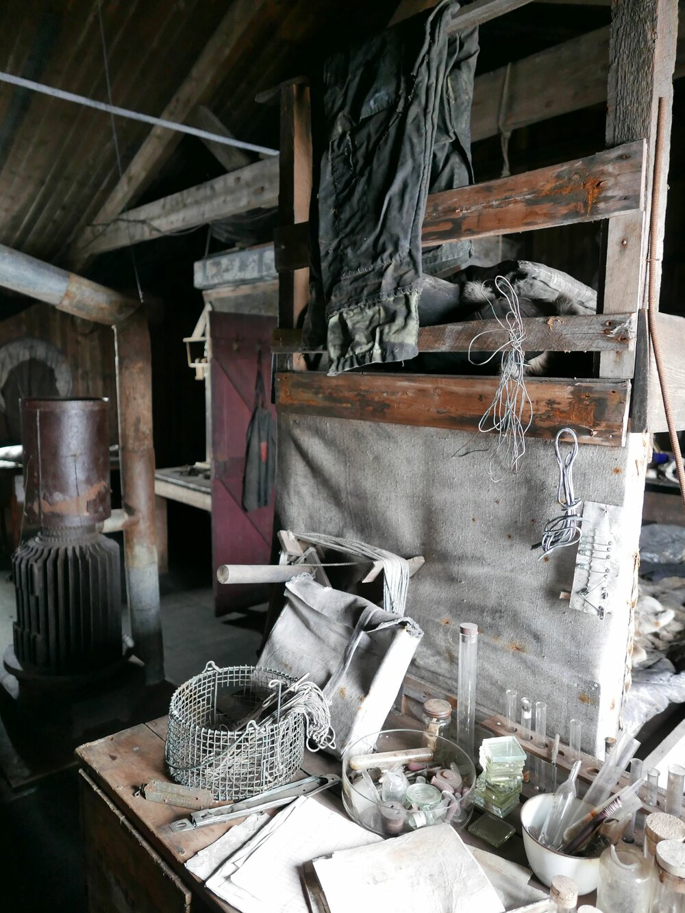 2020-21 'Terra Nova' hut Inspection, Interior (014)
