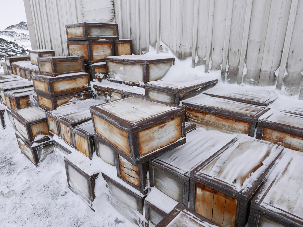 2020-21 Venesta Cases at 'Nimrod' hut, Cape Royds (005)