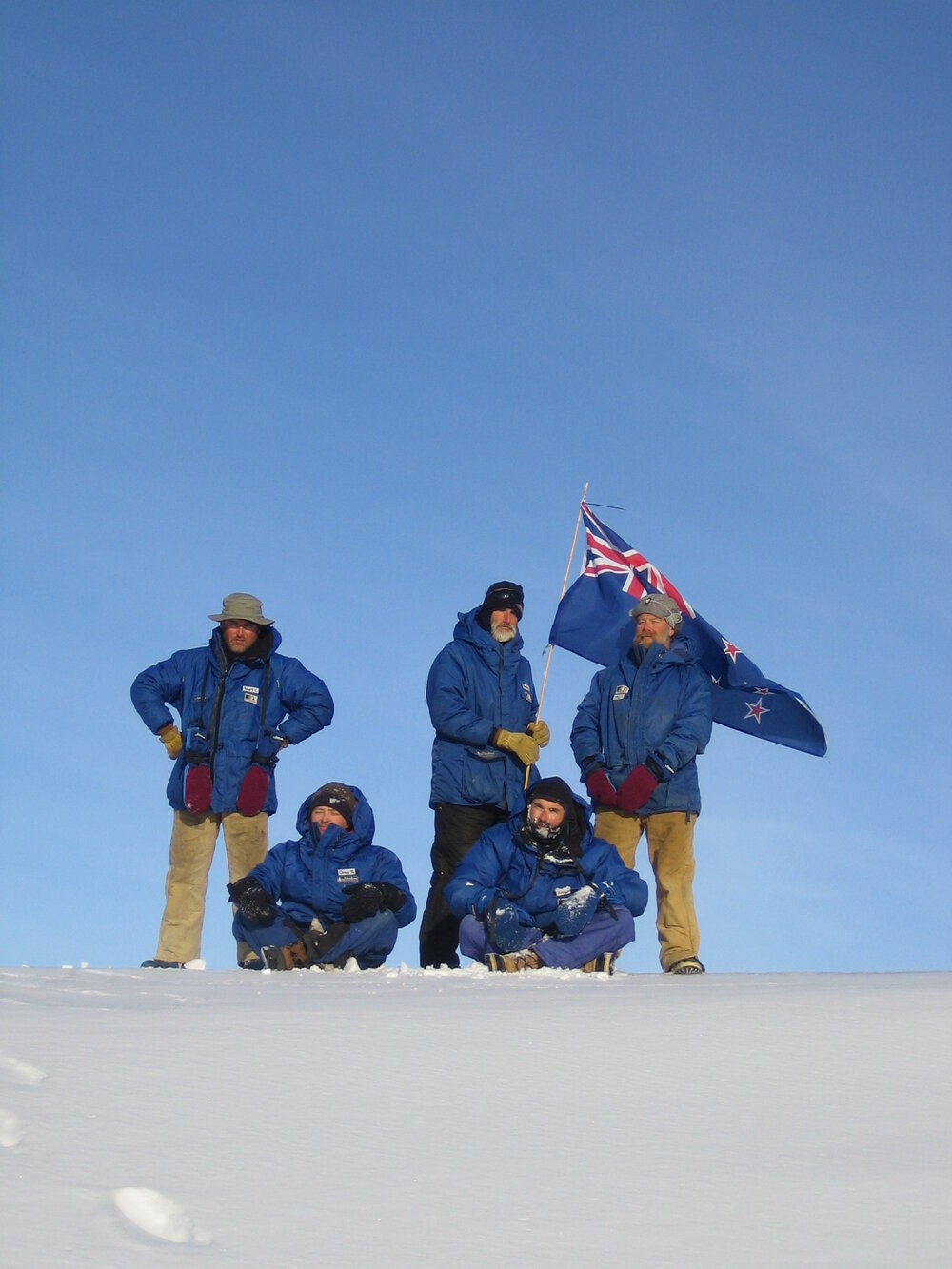 2005-06 Team re-enact Scott's Polar Party image (004)