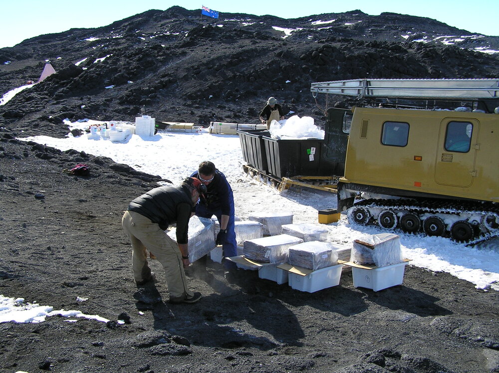2005 Packing artefacts into cubas for transport to Scott Base
