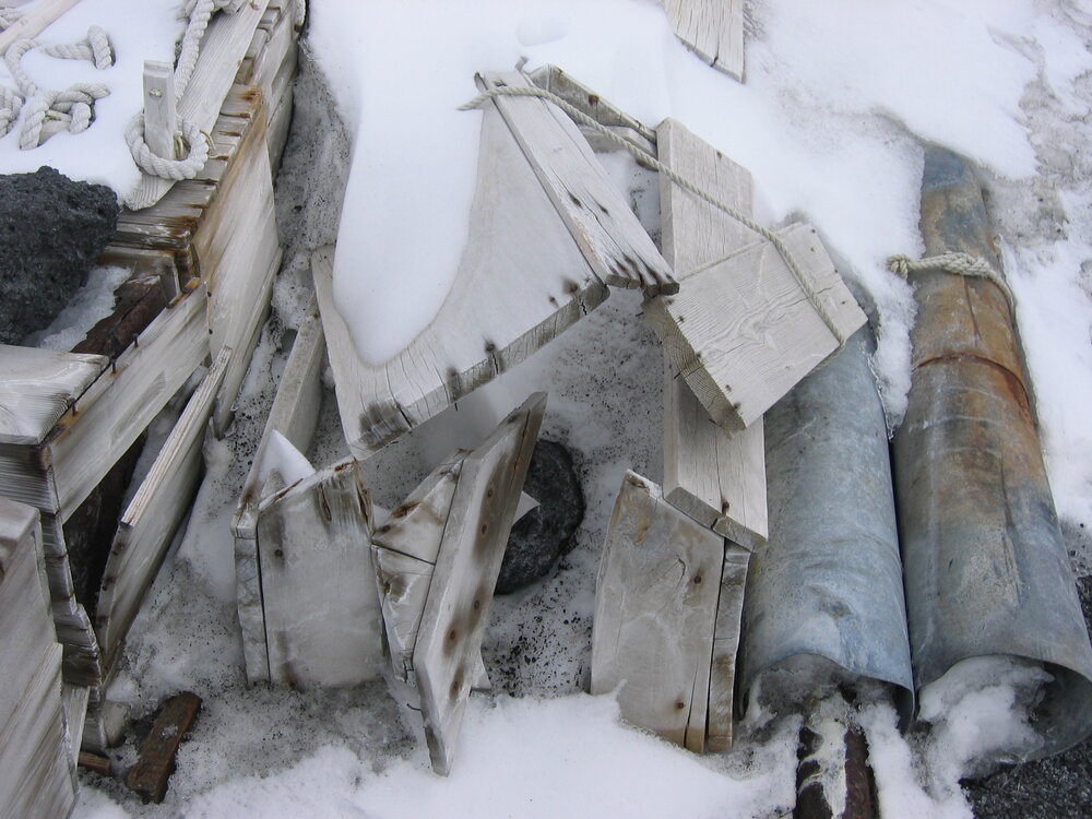 2005 Dog kennel outside Shackleton's 'Nimrod' hut, Cape Royds