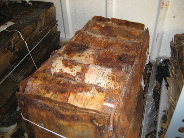 2006 Artefact in temporary storage in the AHT container at Scott Base (008)