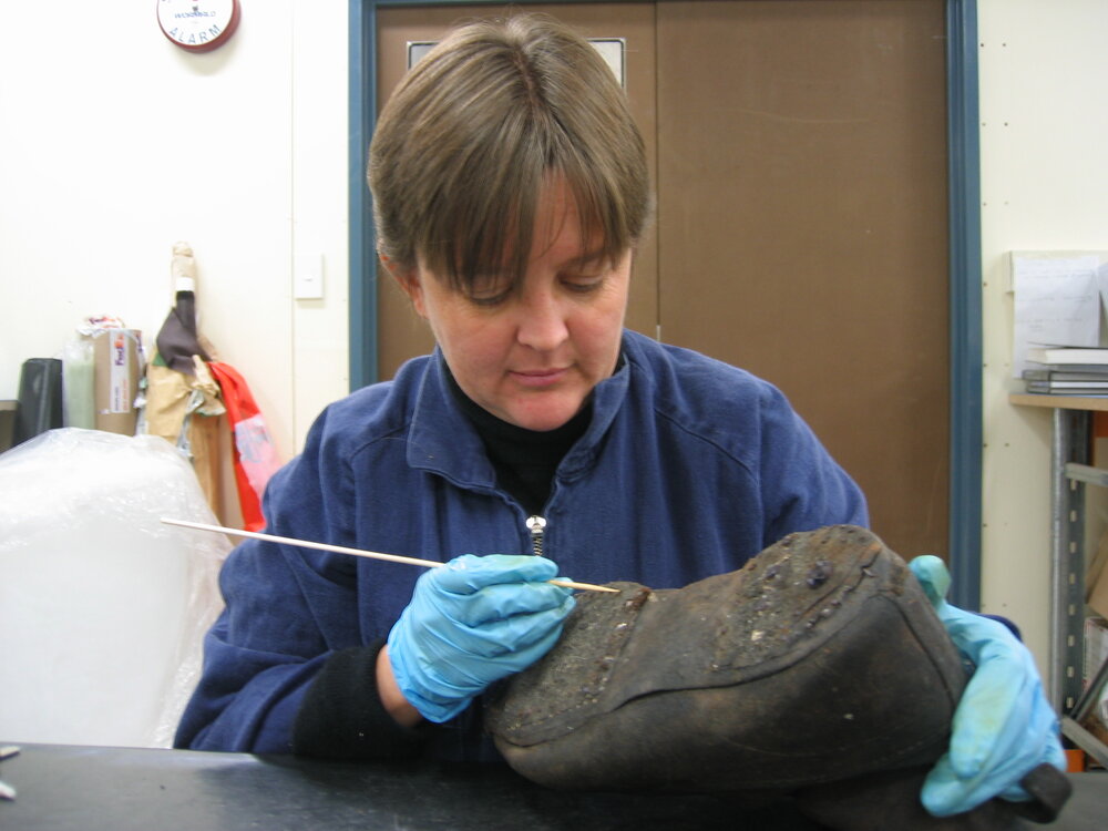 2006 Conservators at work, Sarah Clayton Scott Base