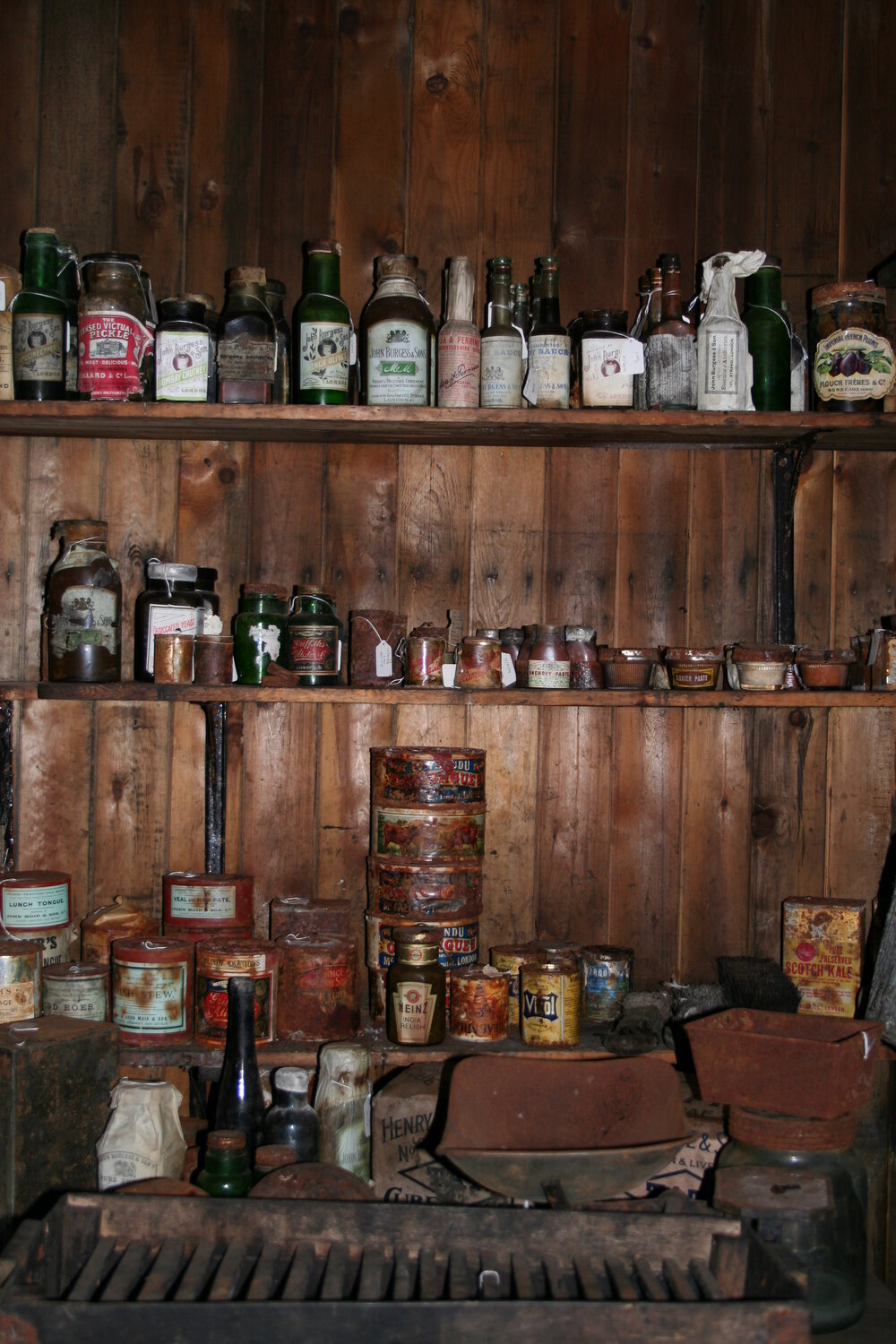 2006 Provisions on shelves inside Scott's 'Terra Nova' hut, Cape Evans (005)