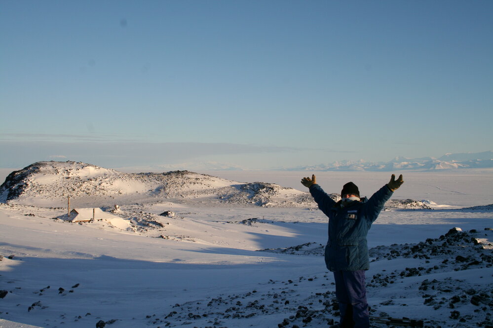 2006 Conservator Nicola Dunn at Cape Royds
