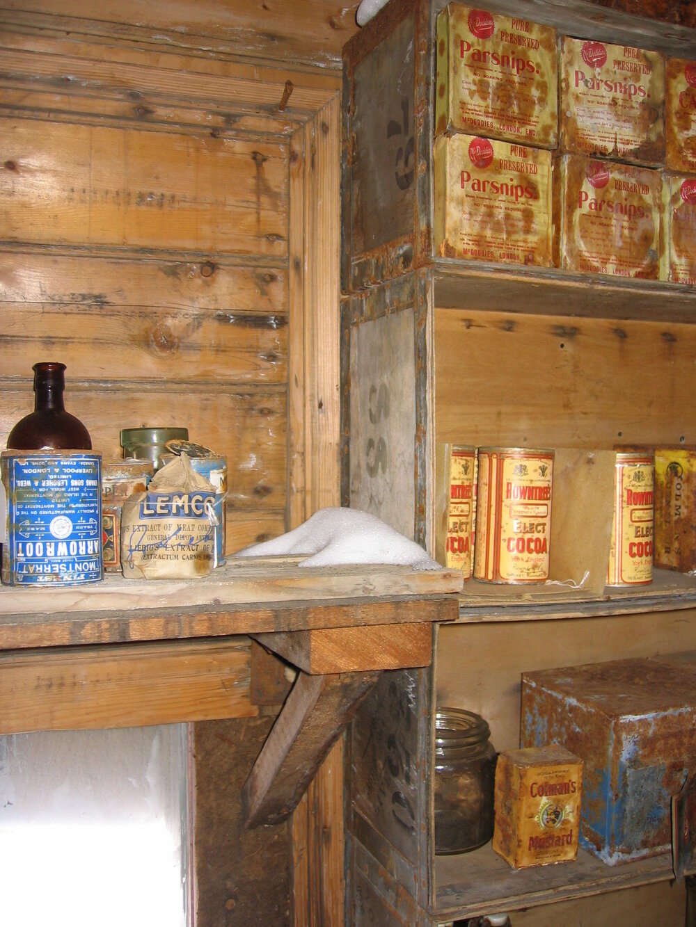 2005 Snow ingress on artefacts inside Shackleton's 'Nimrod' hut, Cape Royds