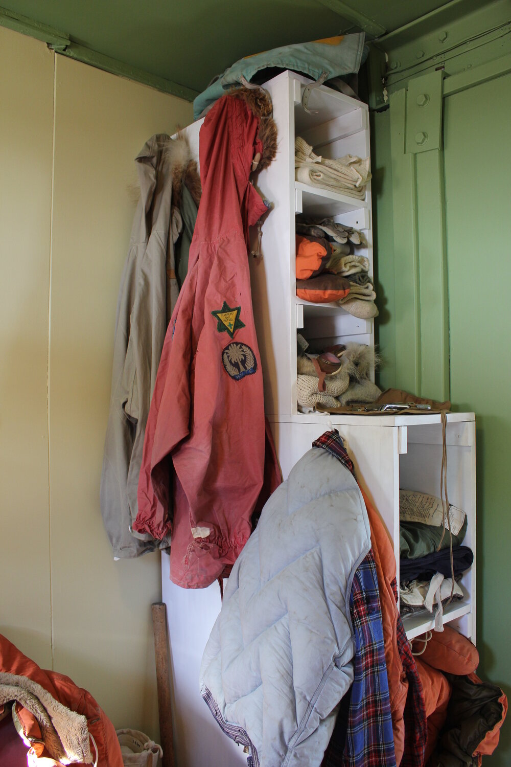 2019-20 Baseline image - Clothing storage, Hillary's room (Room 7), Hillary's TAE/IGY Hut (002)
