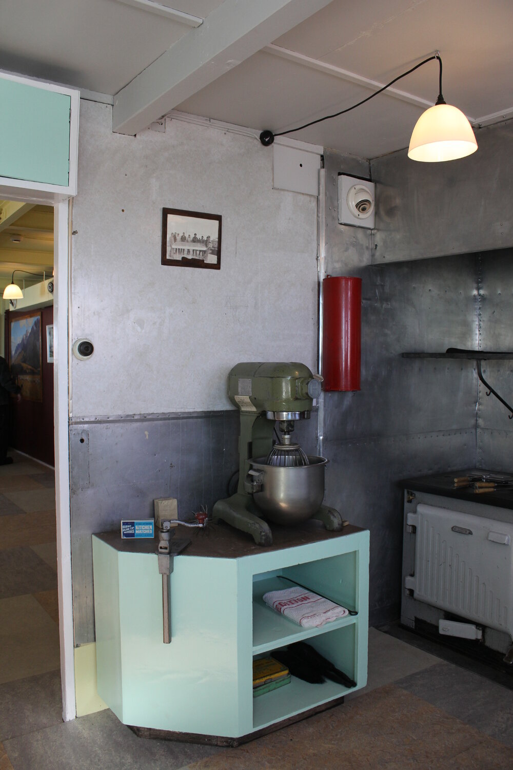 2019-20 Hillary's TAE/IGY Hut inspection, interior (006)