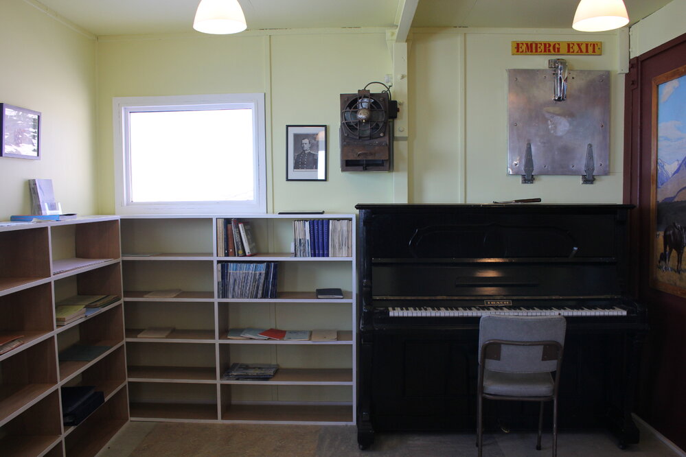 2019-20 Hillary's TAE/IGY Hut inspection, interior (017)