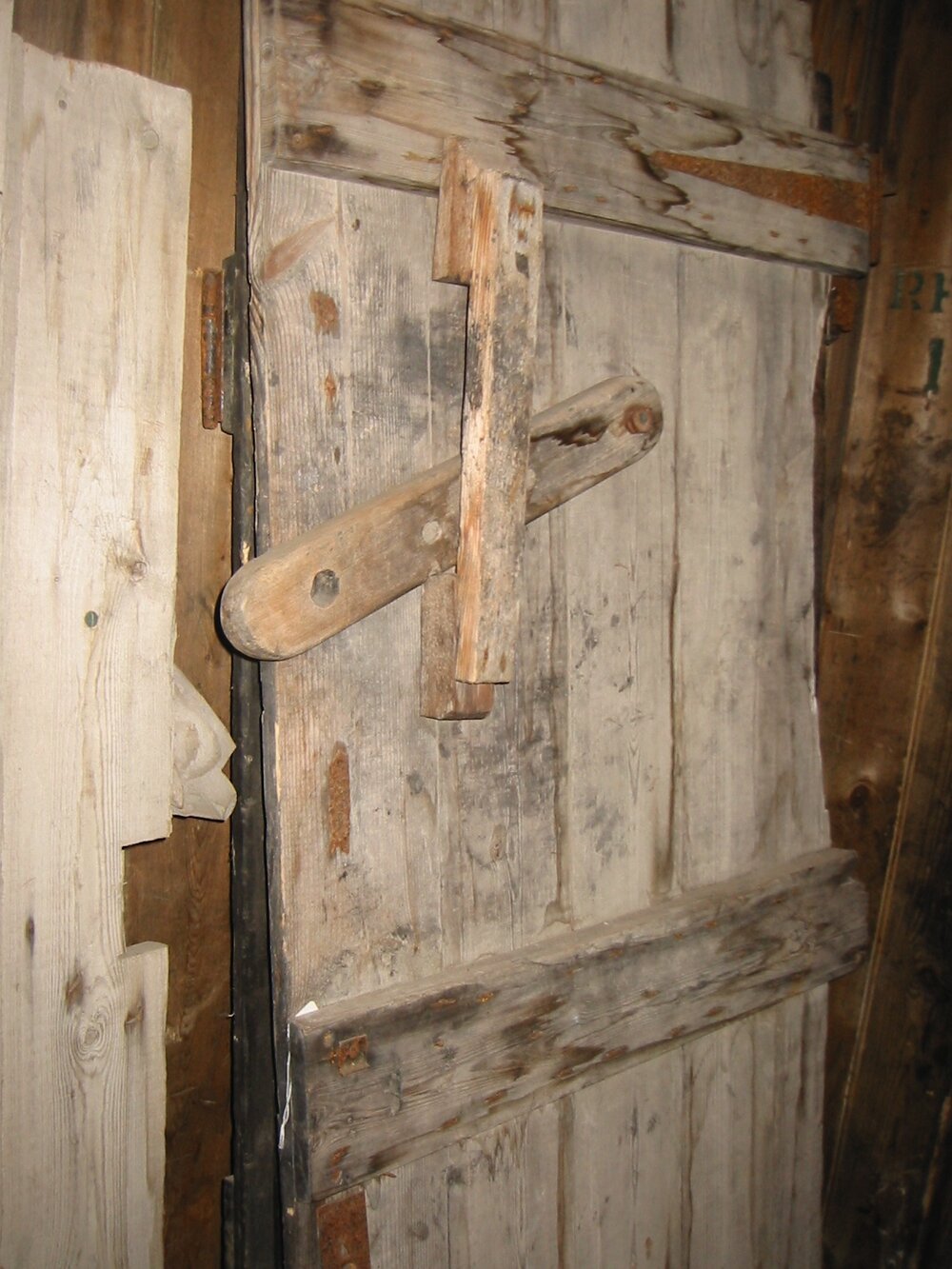 2002 Scott's 'Discovery' hut building survey, interior (021)