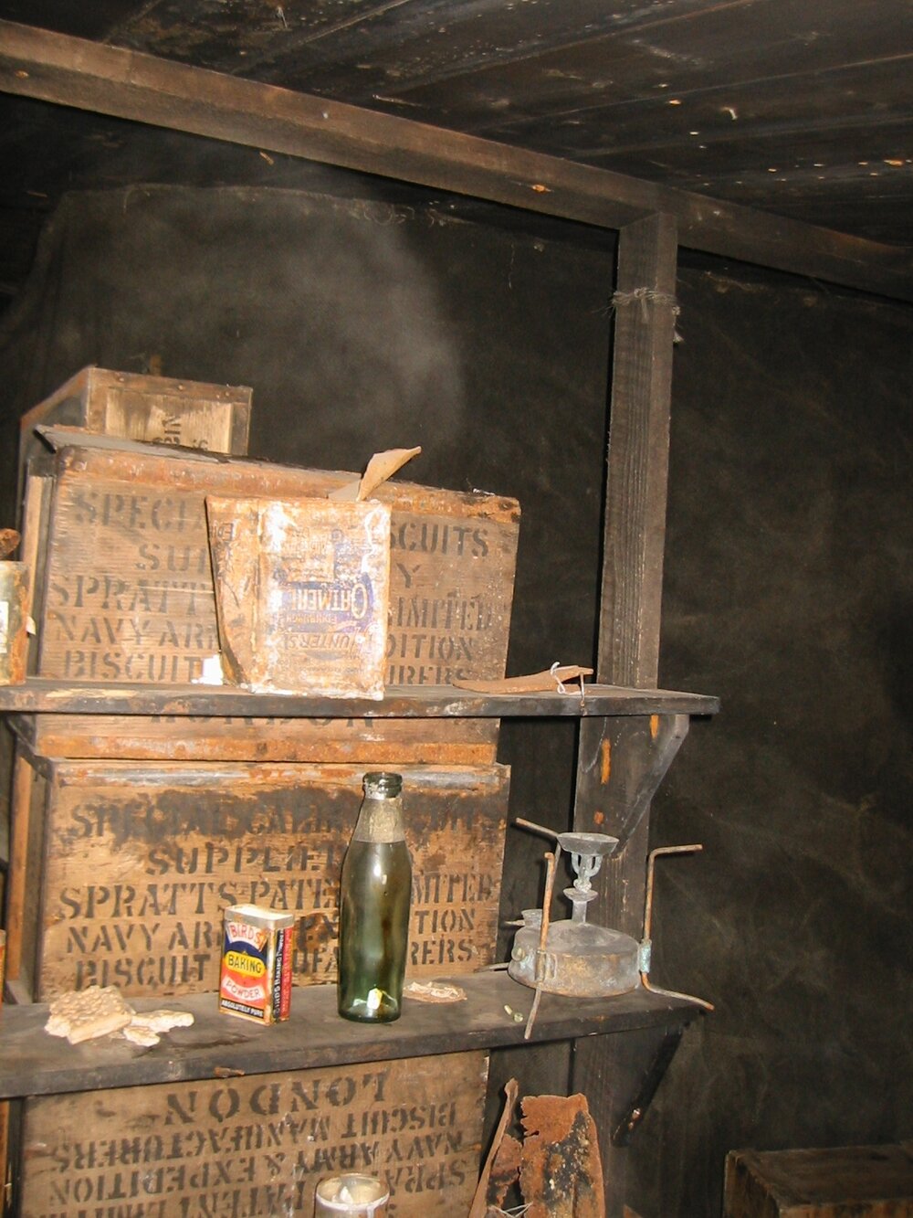 2002 Scott's 'Discovery' hut building survey, interior (098)