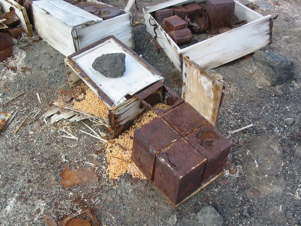 2004 K440 at Cape Evans - Boxes of Southern Food Cache (004)
