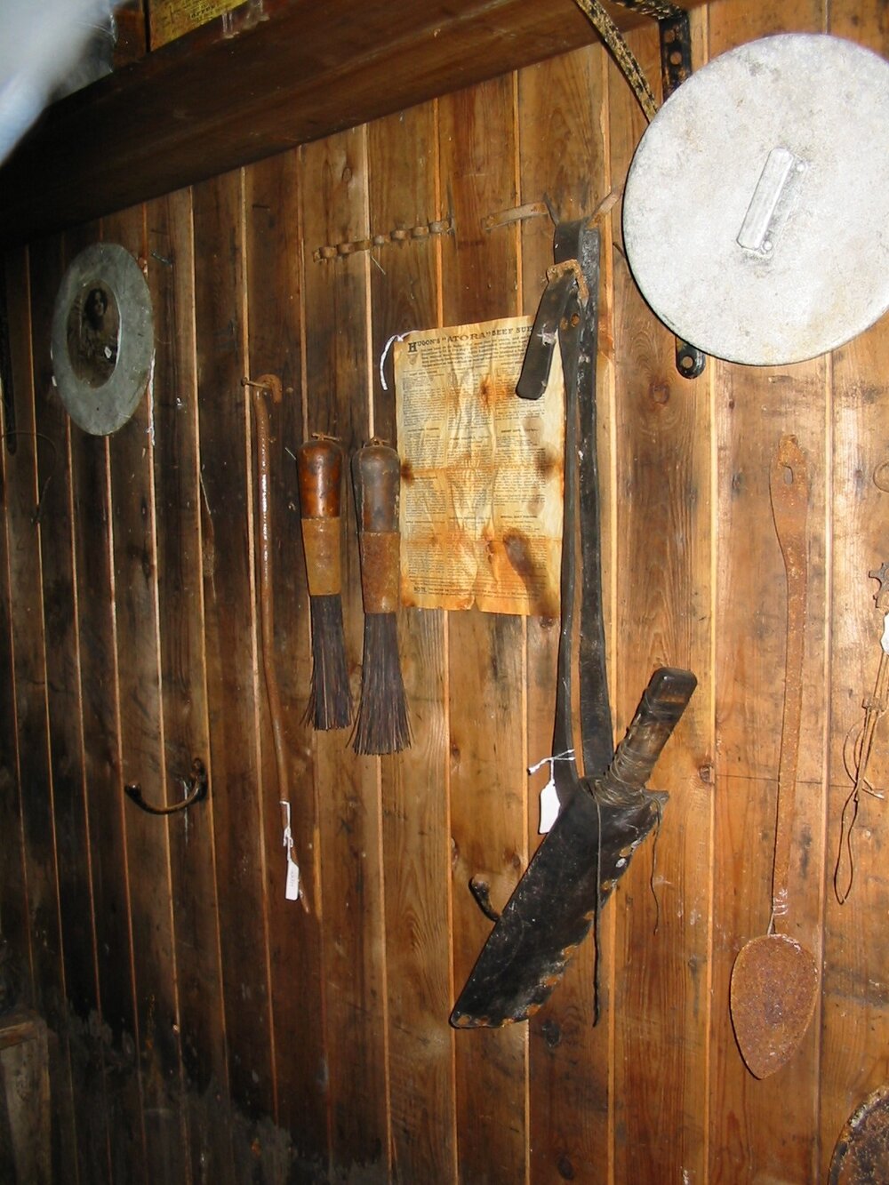 2003 K440 at Scott's 'Terra Nova' hut - Knife and brushes, Galley South wall
