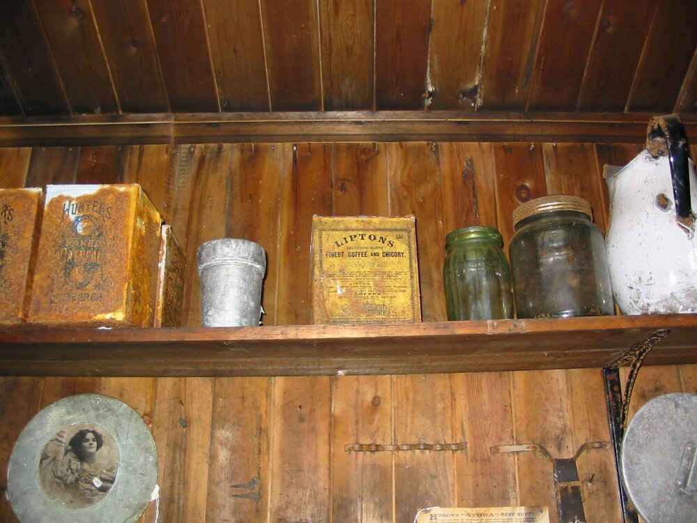 2003 K440 at Scott's 'Terra Nova' hut - Liptons coffee tin, Galley