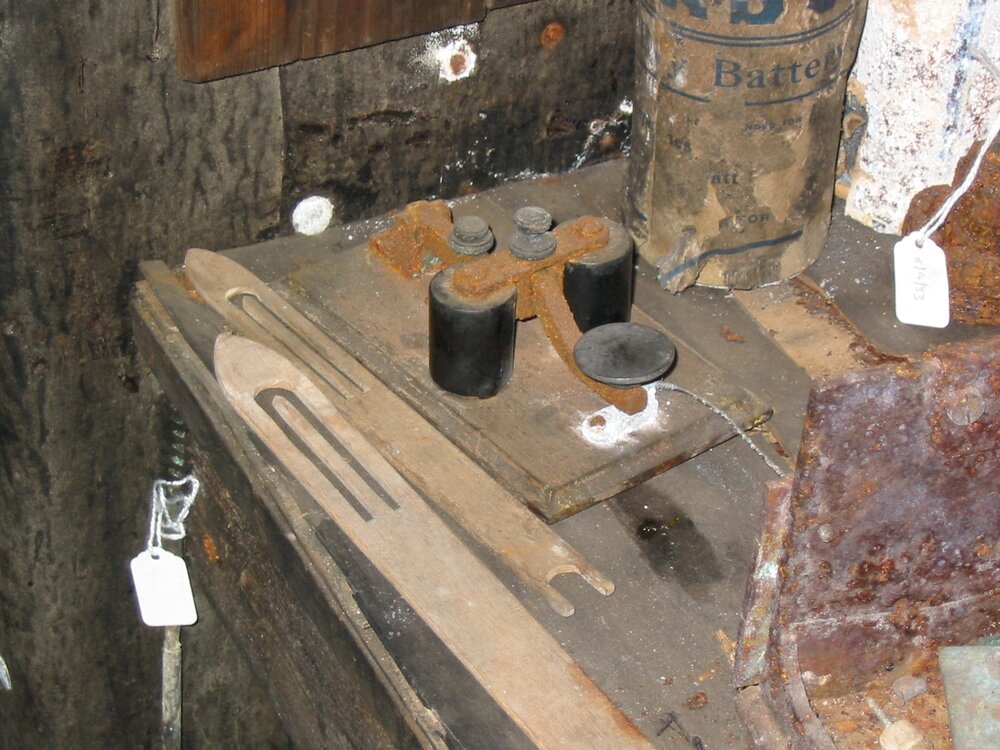 2003 K440 at Scott's 'Terra Nova' hut - Morse key on Make and Mend table