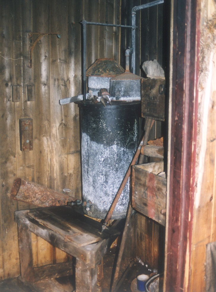 2002 K440B at Scott's 'Terra Nova' hut, interior - Allen acetylene plant, Cold Porch