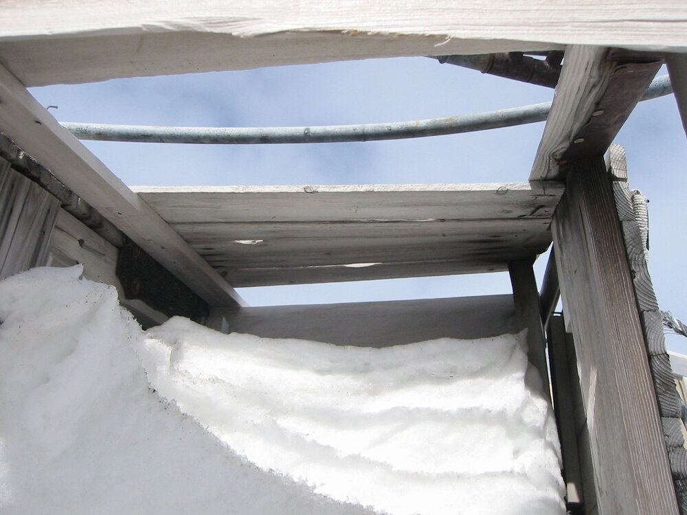 2002 Scott's 'Terra Nova' hut, exterior survey image - Latrine (014)