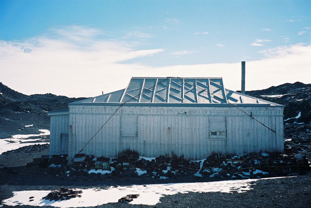2002 Shackleton's 'Nimrod' hut, South elevation