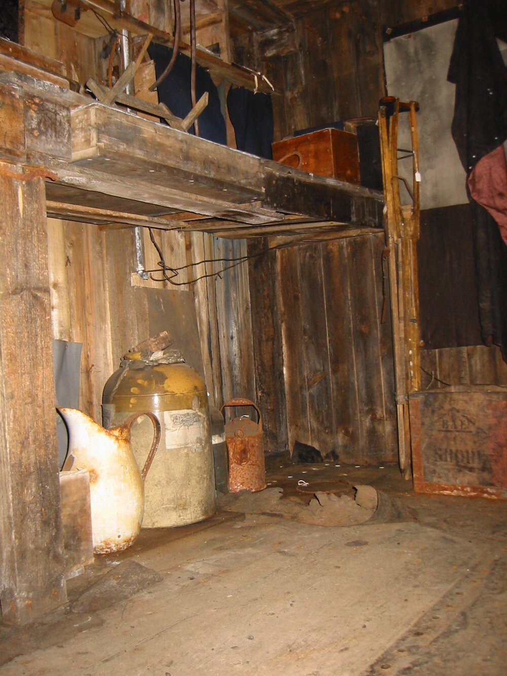 2002 Scott's 'Terra Nova' hut, interior survey image - Ponting's Darkroom (011)