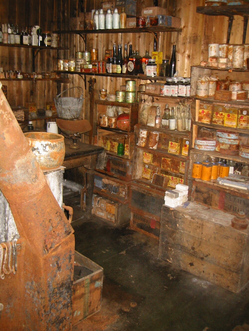2002 Scott's 'Terra Nova' hut, interior survey image - Galley (019)