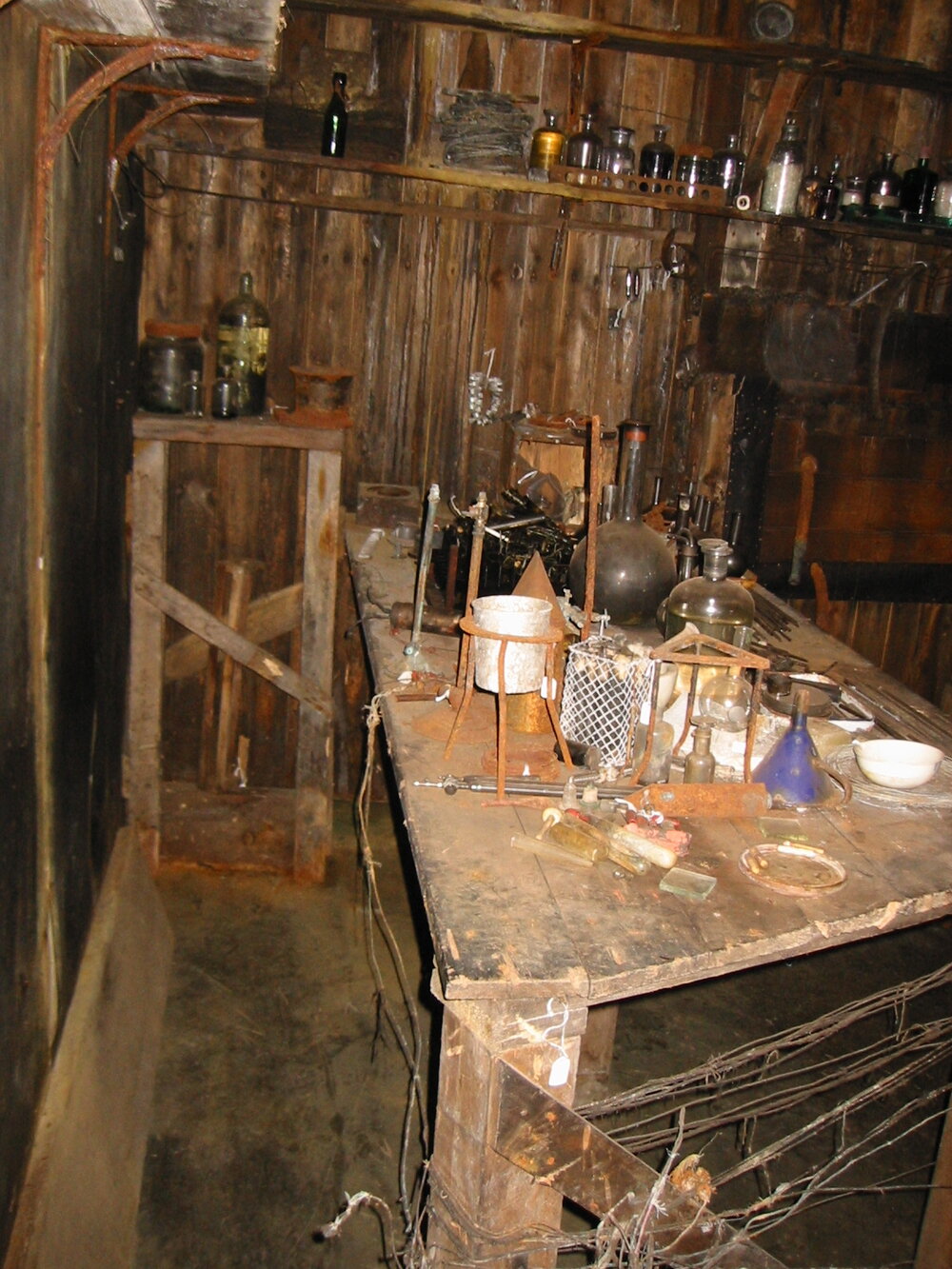 2002 Scott's 'Terra Nova' hut, interior survey image - Physical Laboratory (004)