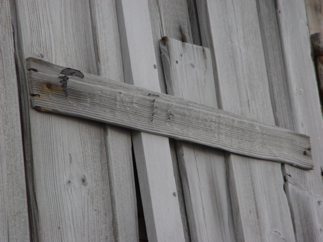 2004-05 Shackleton's 'Nimrod' hut exterior (017)