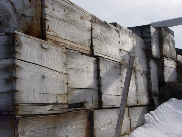 2004-05 Shackleton's 'Nimrod' hut exterior (020)