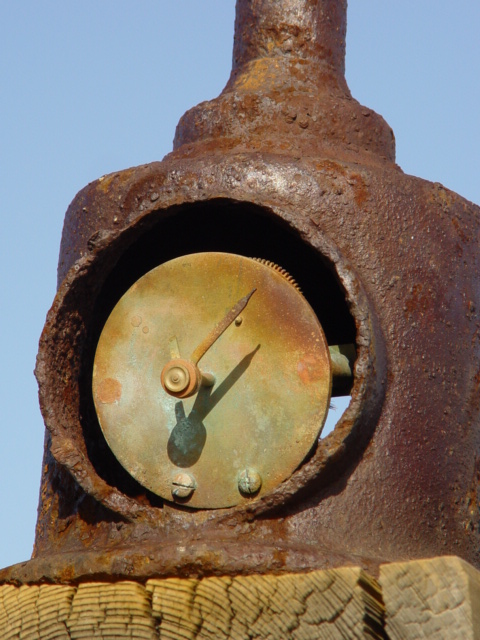 2004-05 Shackleton's 'Nimrod' hut anemometer (003)