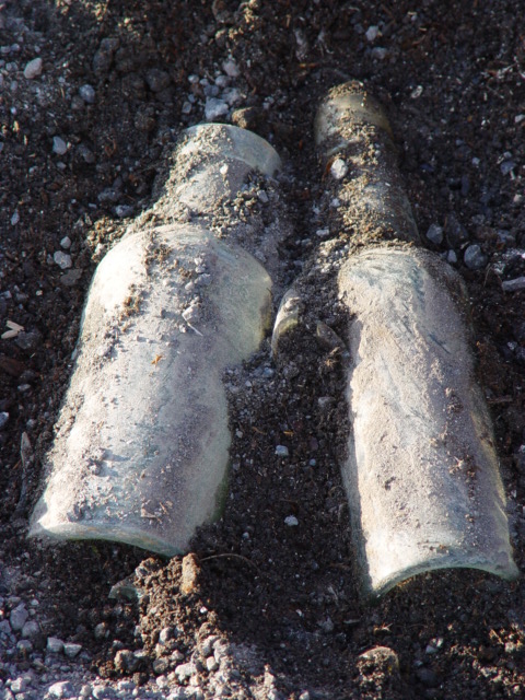 2004-05 Shackleton's 'Nimrod' hut, artefact (009)