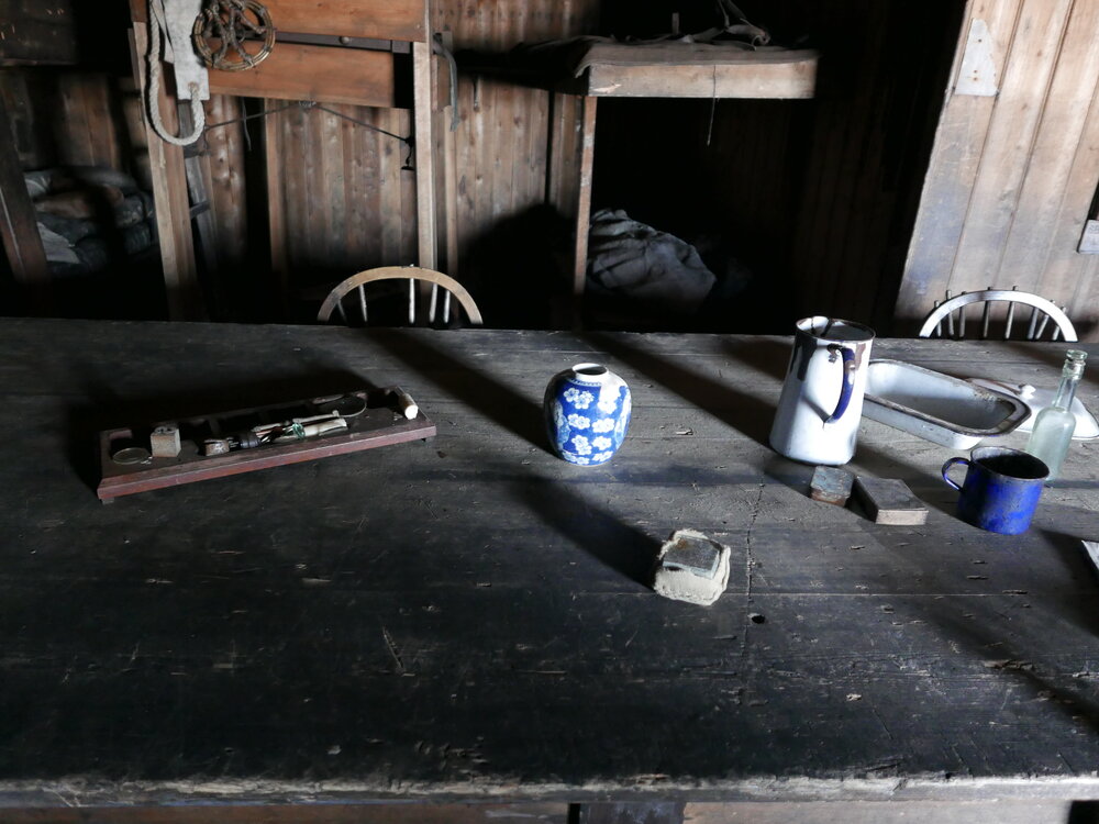 2020-21 'Terra Nova' Hut, hut interior (005)