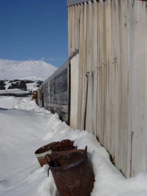 2004-05 Scott's 'Terra Nova' hut conservation (009)