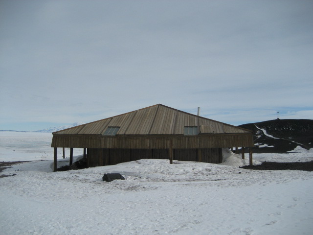2006 East wall of Scott's 'Discovery' hut, Hut Point
