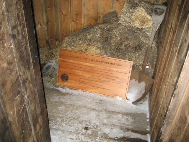 2006 New AHT sign to be installed at Hut Point