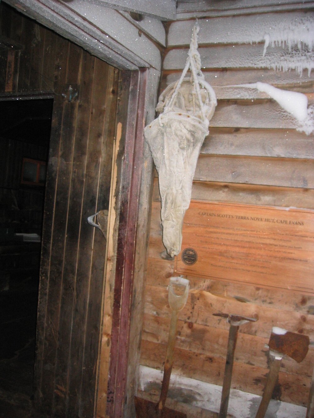 2006 Snow ingress inside Scott's 'Terra Nova' hut, Cape Evans