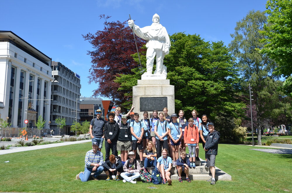 Young Inspiring Explorers&trade; at the statue of Robert Falcon Scott (006)