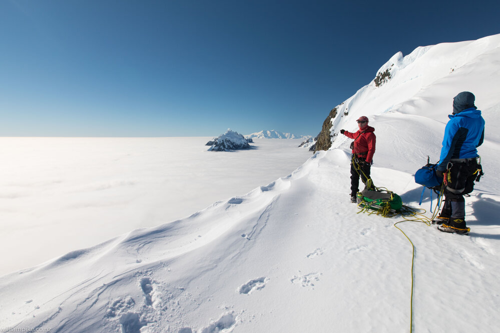 Inspiring Explorer Expedition&trade; team members on the slopes of Mount Scott