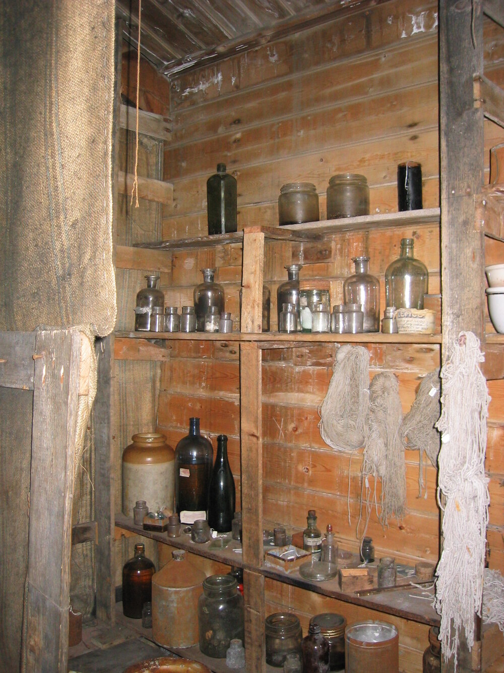 2003-04 Bottles and rope on east wall of Shackleton's 'Nimrod' Hut