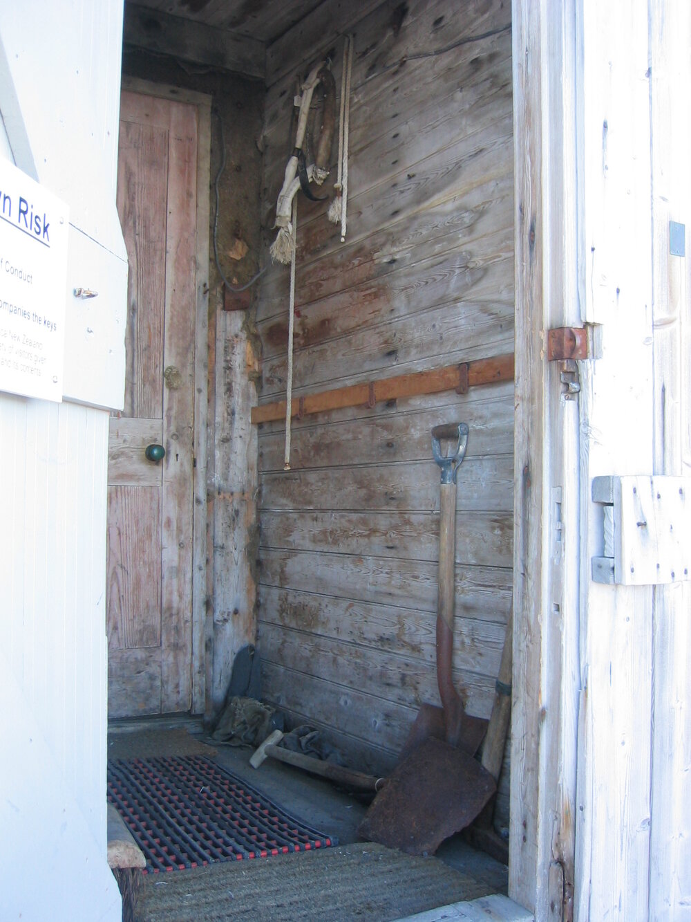 2003-04 Entrance to Shackleton's 'Nimrod' Hut (001)