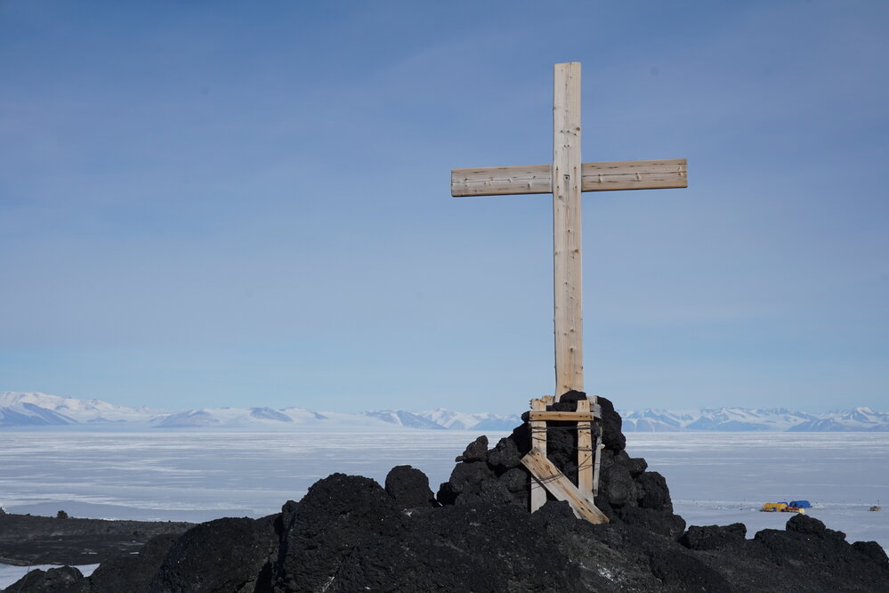 2019-20 Wind Vane Hill Cross 