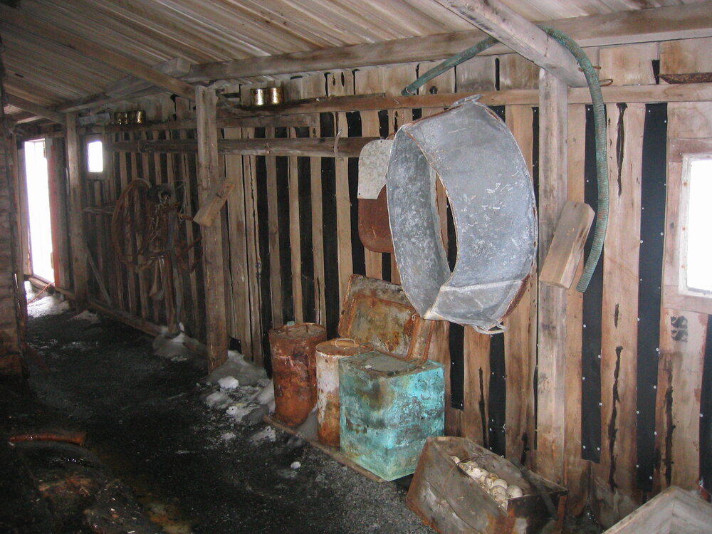 2003-04 Artefacts along wall of Western Annexe of Scott's 'Terra Nova' Hut (001)