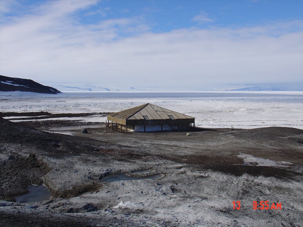 Southeast elevation, Scott's 'Discovery' Hut