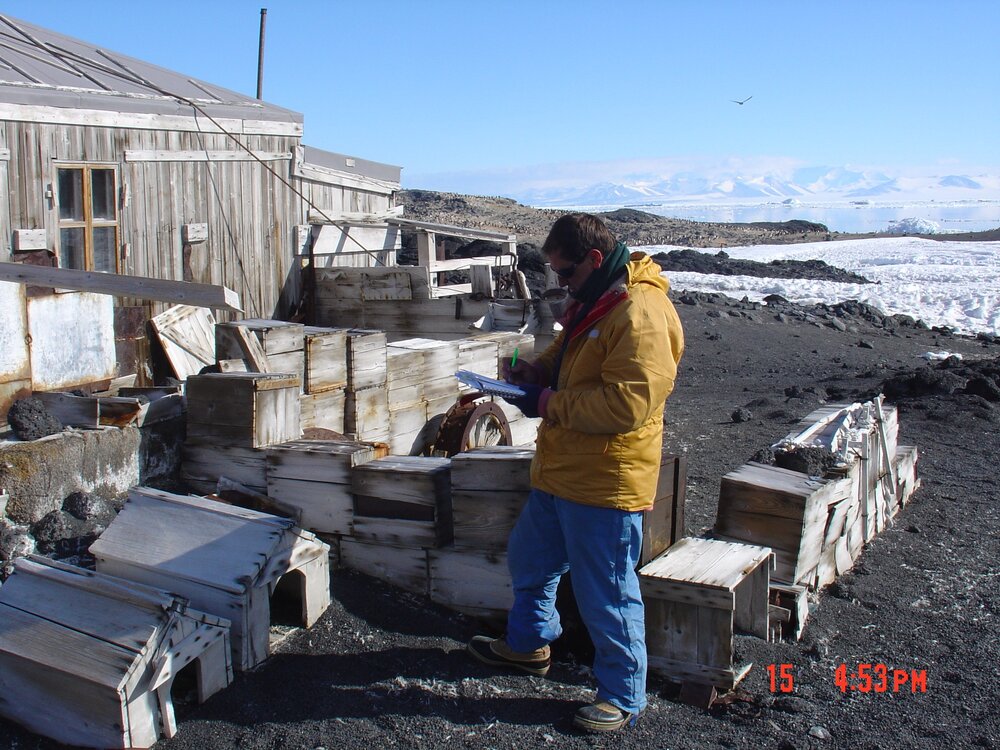 2003-04 Arrow International's Noel Saxon (002)