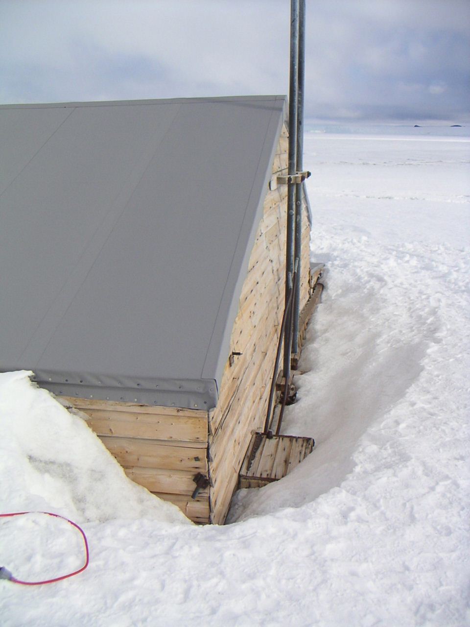 2002-03 Snow build up south east corner of Scott's 'Terra Nova' Hut